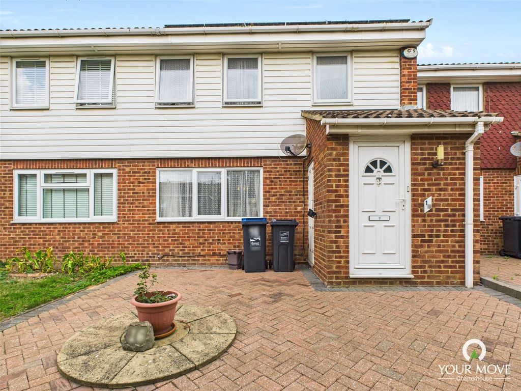 Property photo 1 of 16 Picture No. 18
