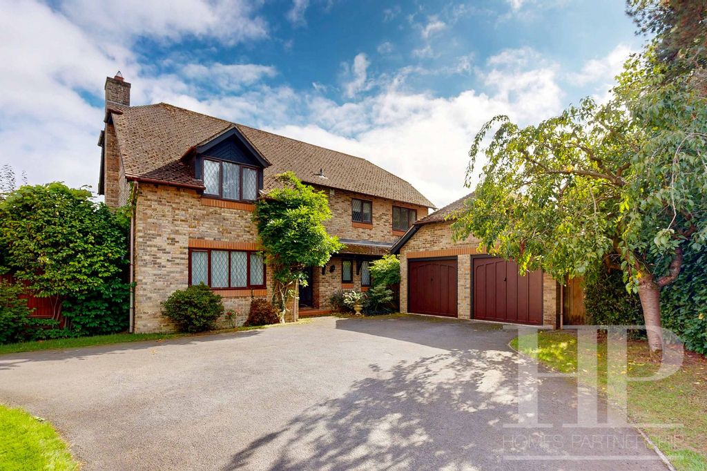 Property photo 1 of 23