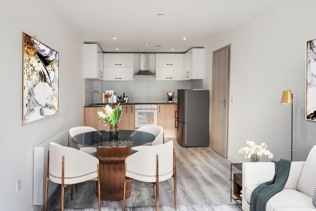 Property photo 1 of 10 Kitchen Diner