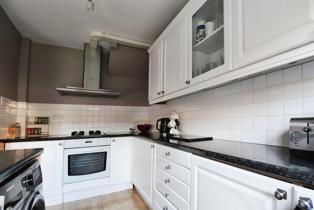 Property photo 3 of 10 8A9E428B-Img_6136.Jpg