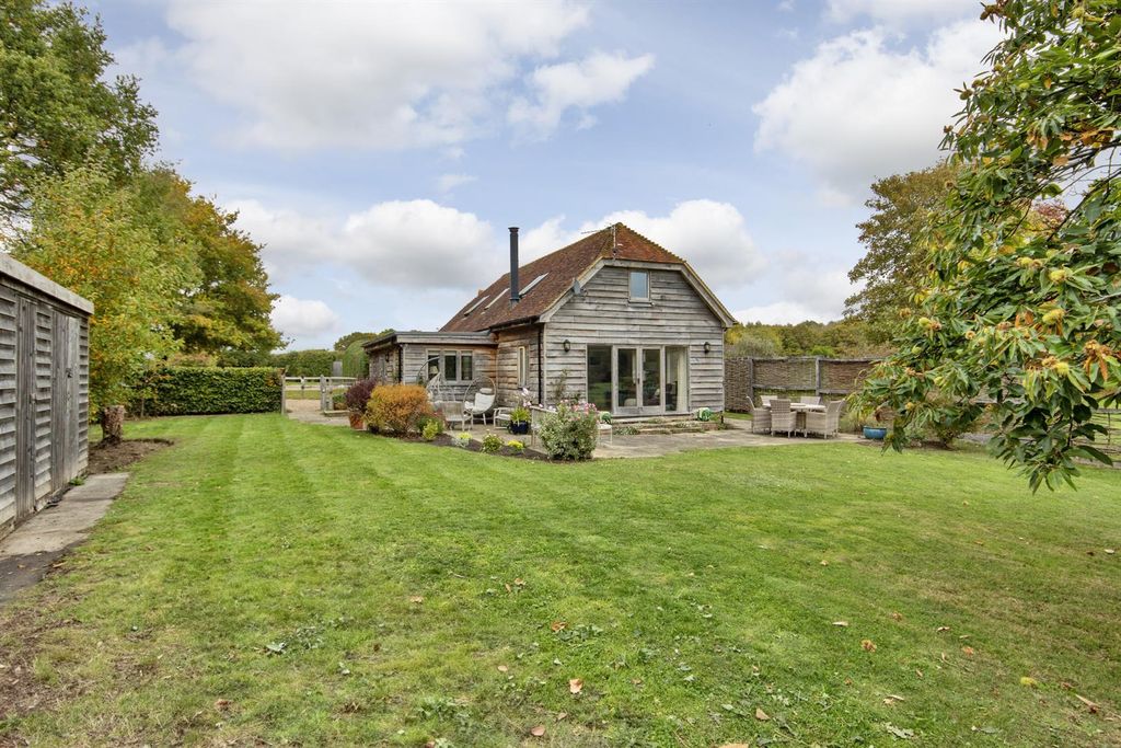 Property photo 3 of 27 61870_022.Jpg