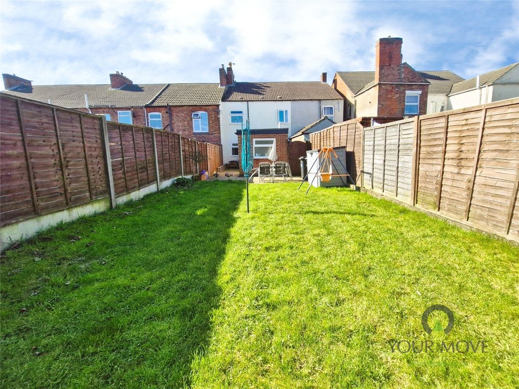 Property photo 3 of 16 Garden