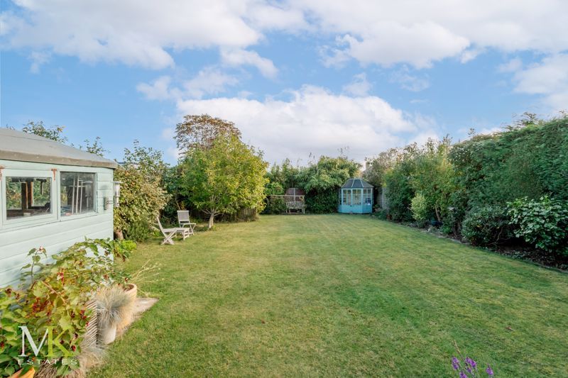 Property photo 2 of 14 Photo 17