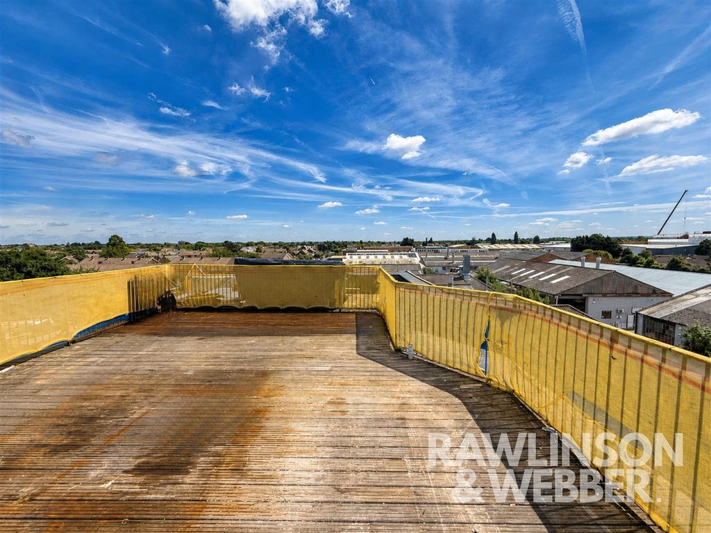 Property photo 1 of 5 Alto Photos (35).Png