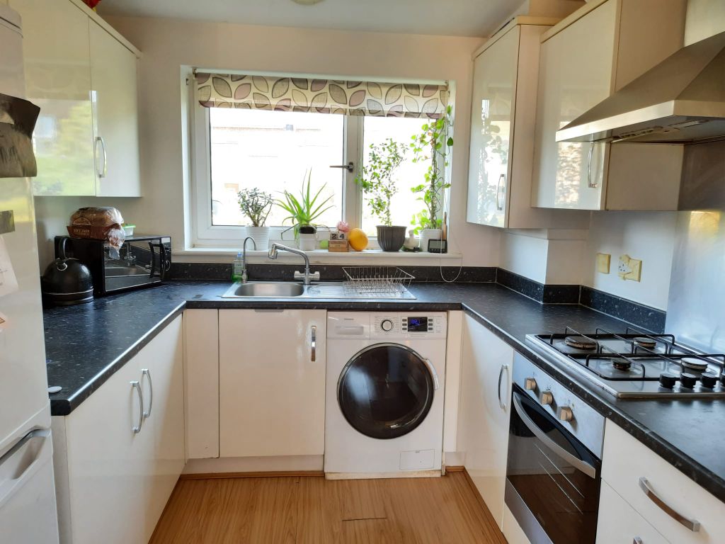 Property photo 3 of 9