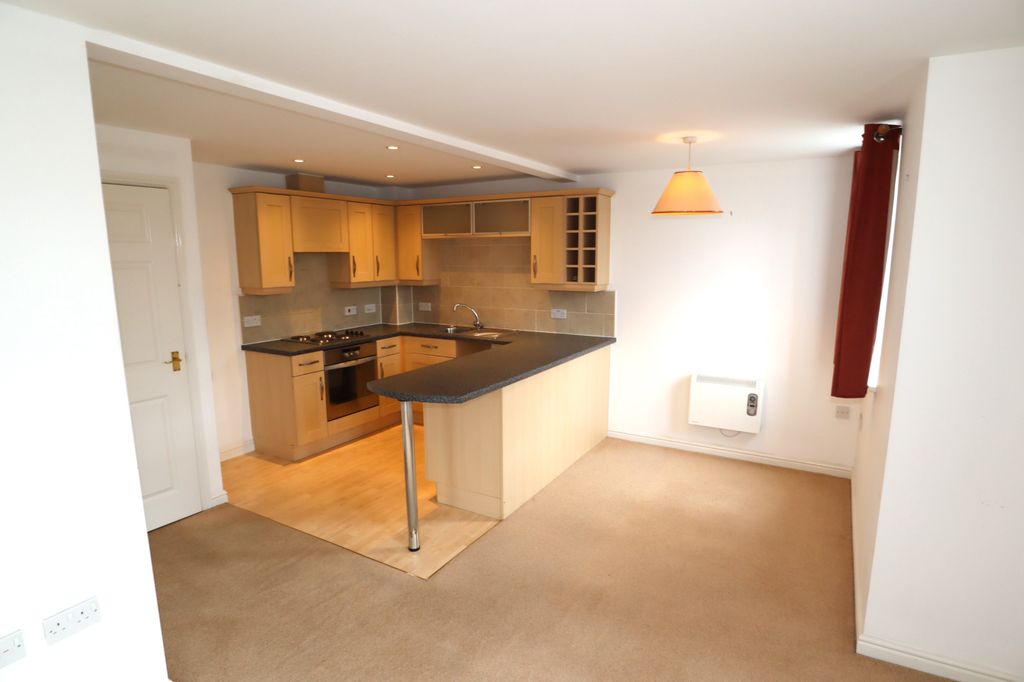 Property photo 3 of 8