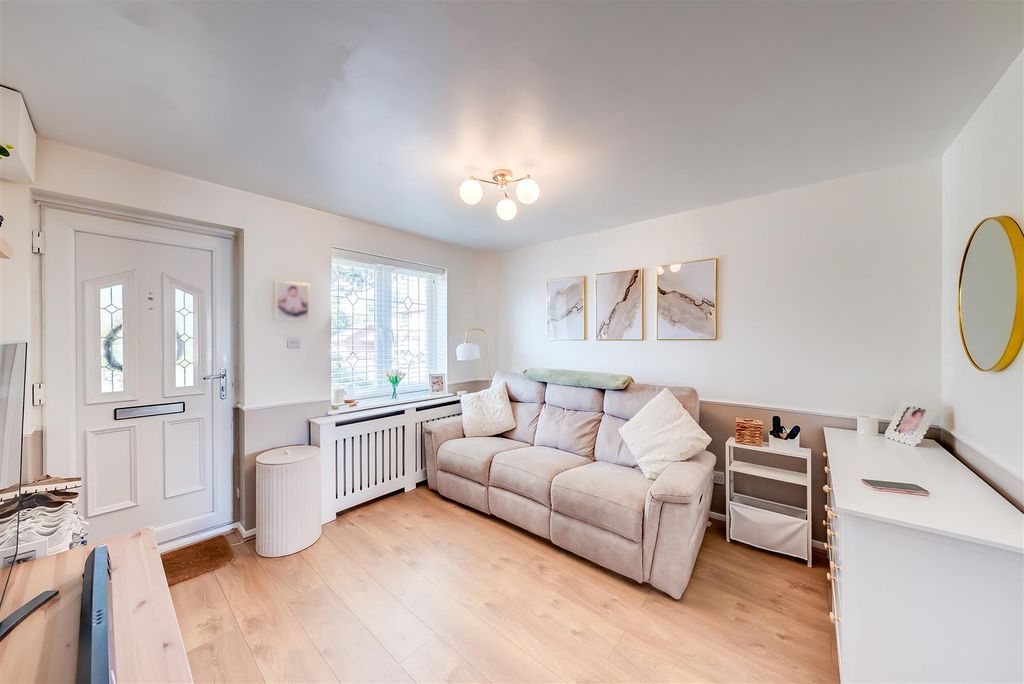 Property photo 3 of 29 A7S08685Hdr.Jpg