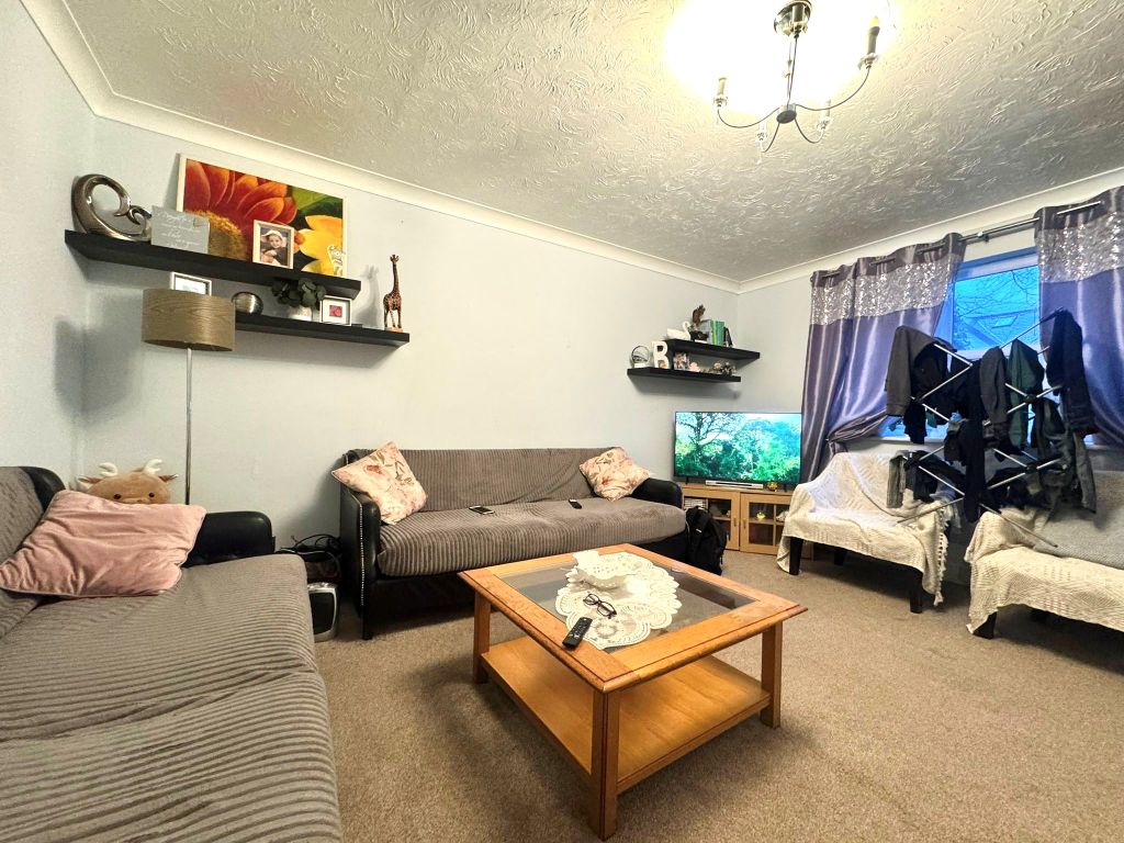 Property photo 3 of 4