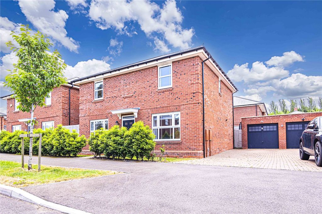 Property photo 1 of 19 Picture No. 10