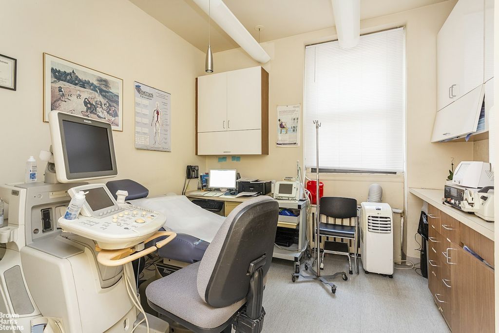 Property photo 3 of 8 <Alttext/>