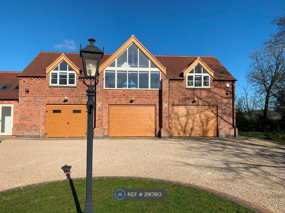 Property photo 2 of 24