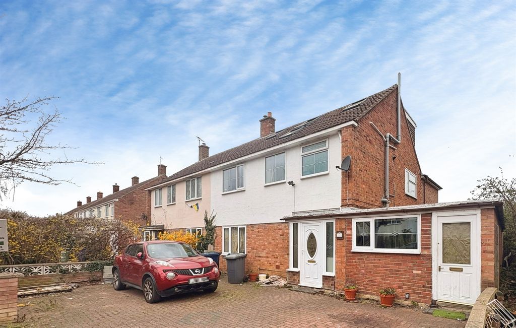 Property photo 2 of 3