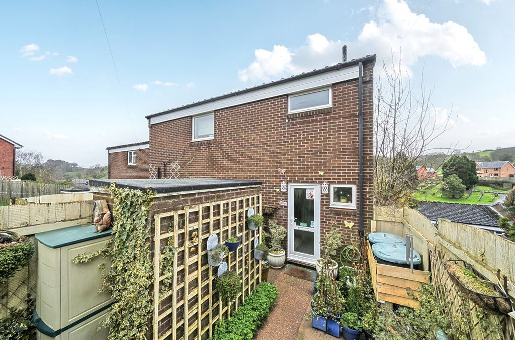 Property photo 1 of 20 1425868-20-69B83d...