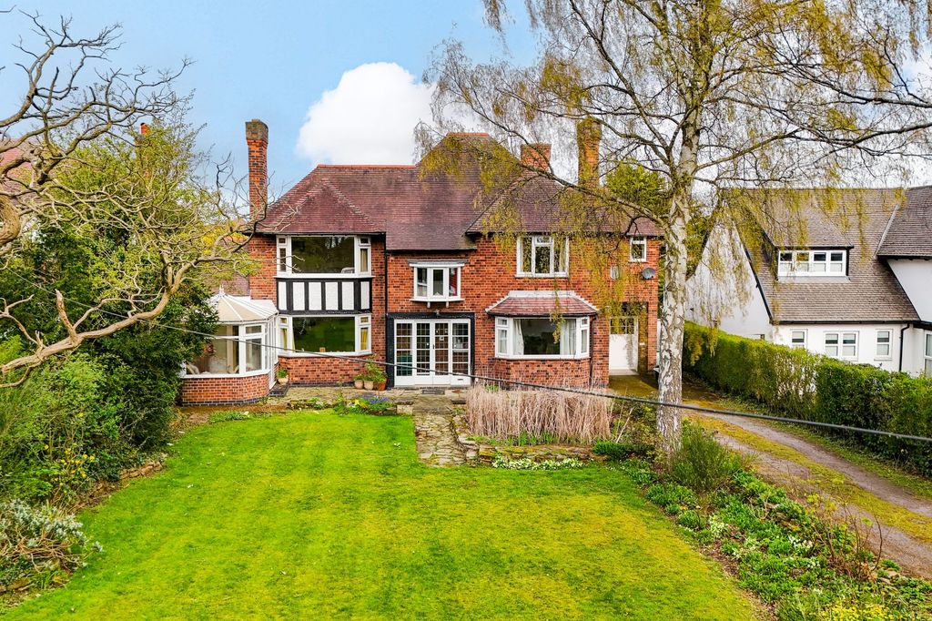 Property photo 1 of 34