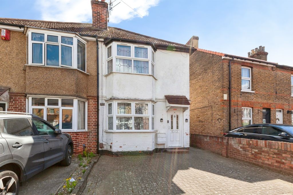 Property photo 1 of 19