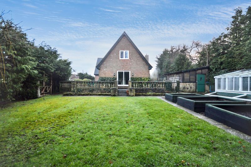 Property photo 2 of 38 Photo 33