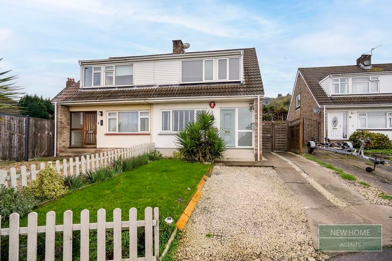 Property photo 1 of 19 Photo 4