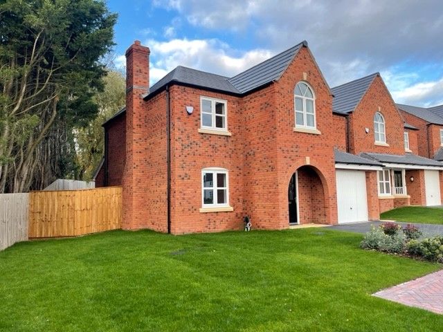 Property photo 2 of 21 Front