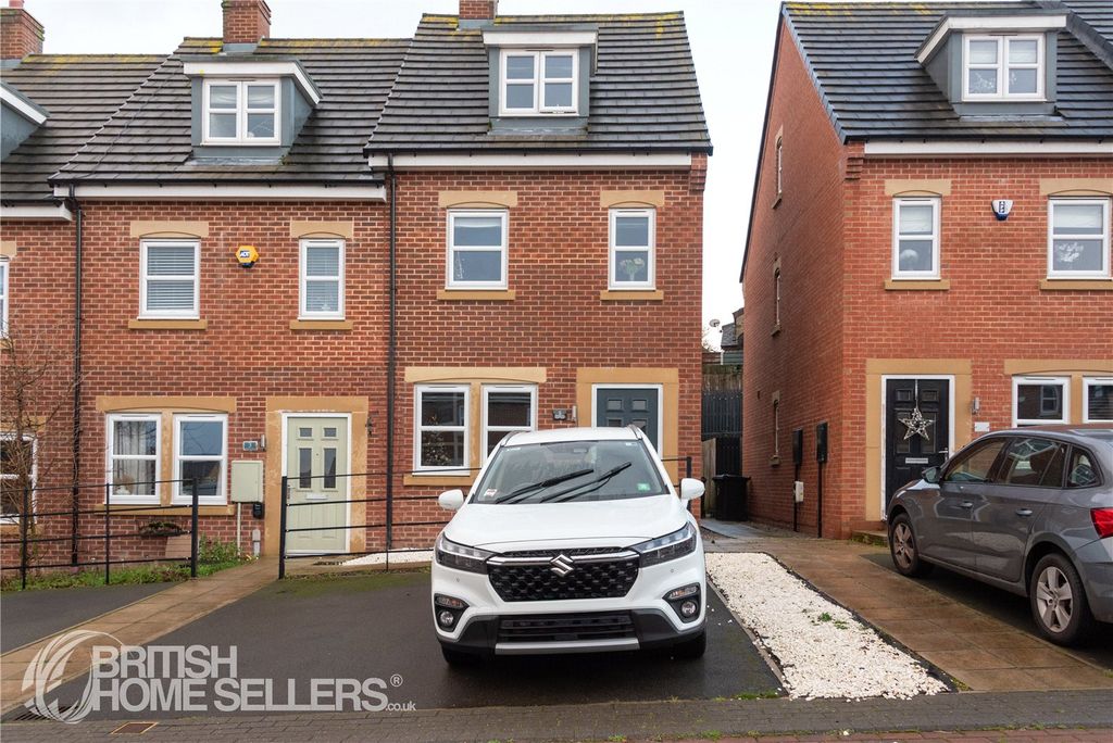 Property photo 1 of 31 Picture No. 13