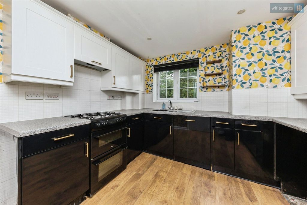 Property photo 3 of 13 Picture No. 06
