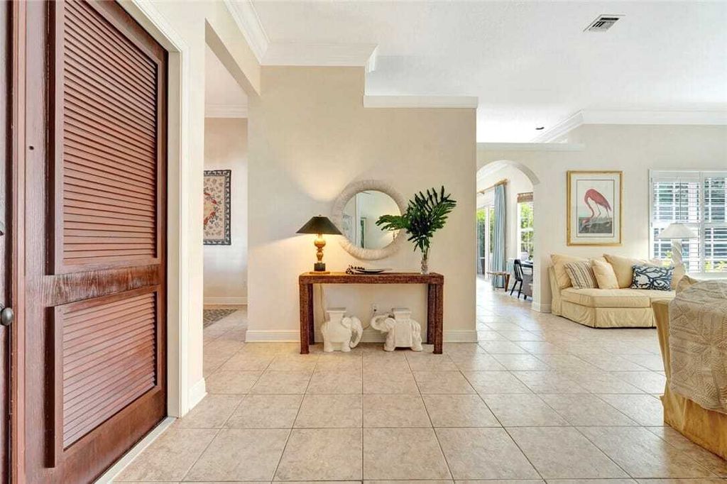 Property photo 3 of 11 <Alttext/>
