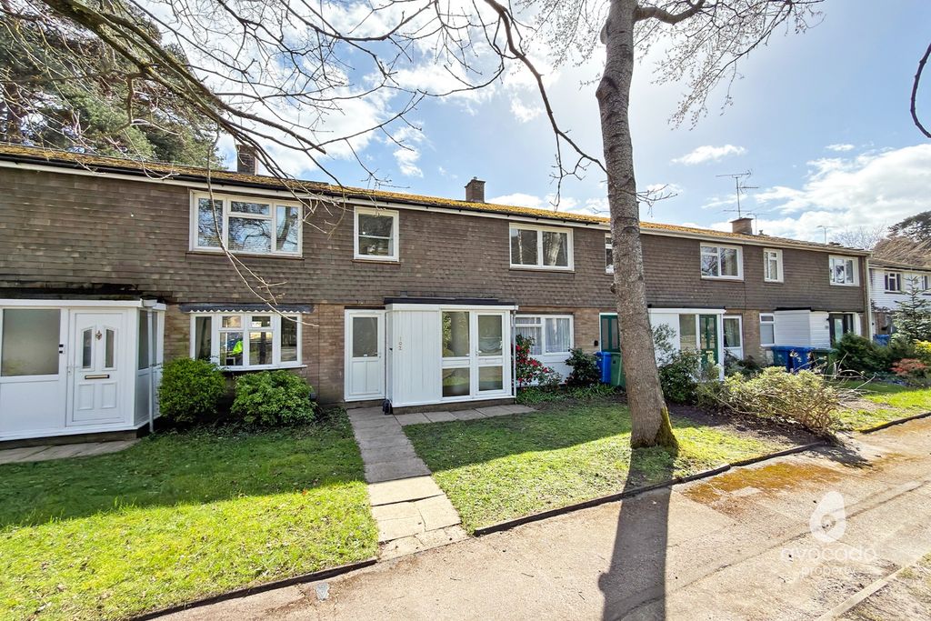 Property photo 1 of 12 4992861