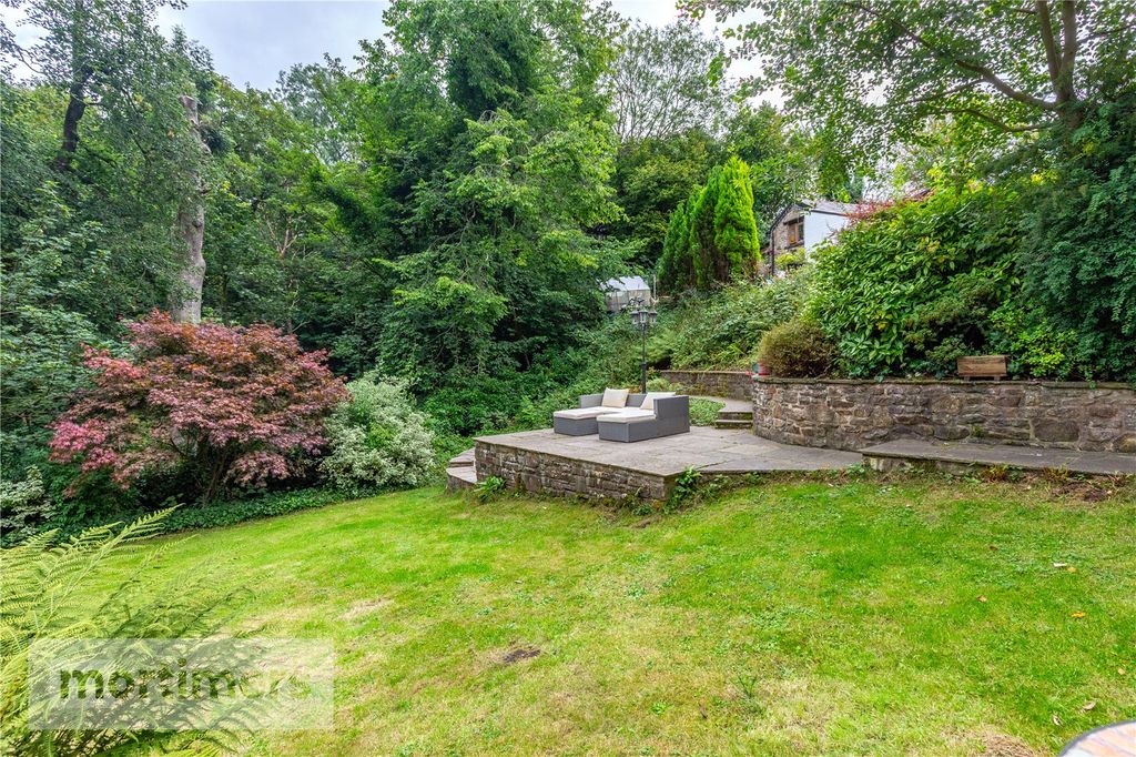 Property photo 3 of 33 Rear Garden