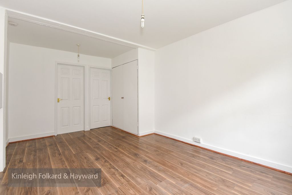 Property photo 3 of 5 222719 (3)cc