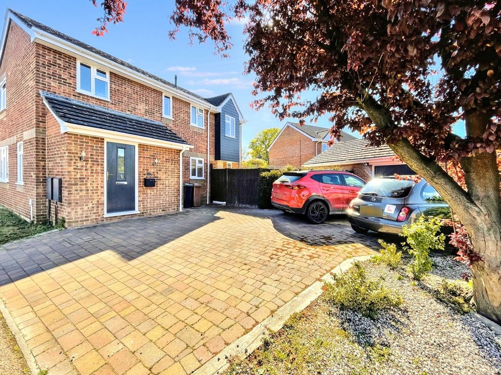 Property photo 1 of 30