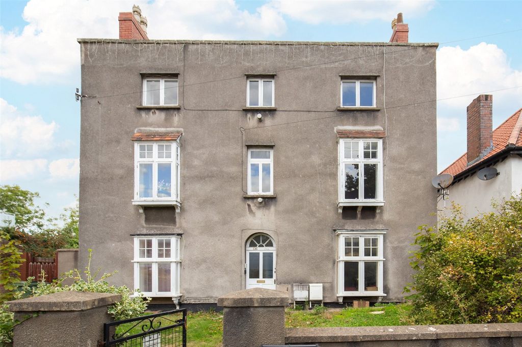 Property photo 1 of 23 Picture No. 24