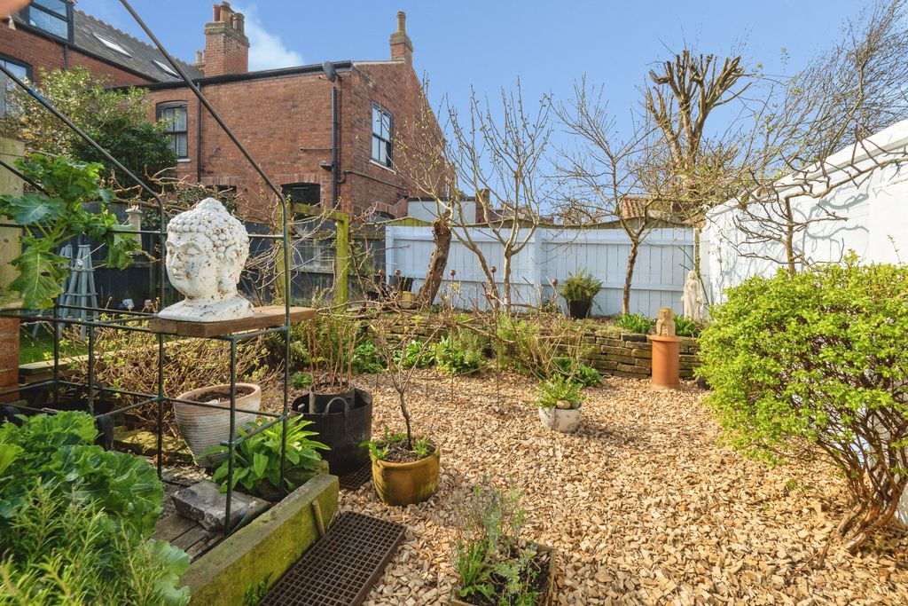 Additional image 4 of 3 bed town house for saleSt. Marys Terrace, Beverley HU17