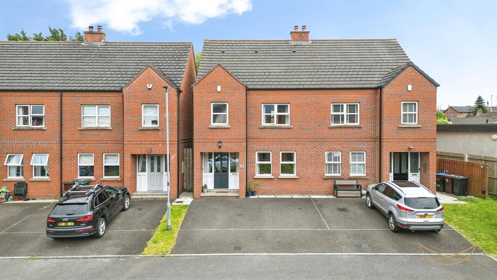 Property photo 1 of 33 Dhp-12.Jpg