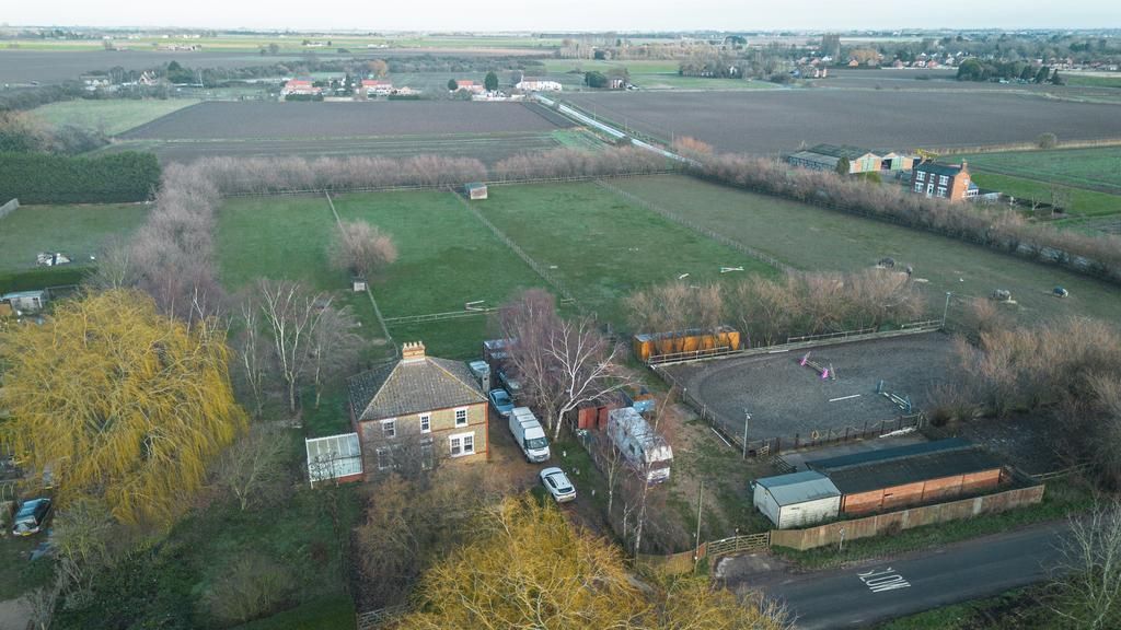 Property photo 1 of 30 Photo 1