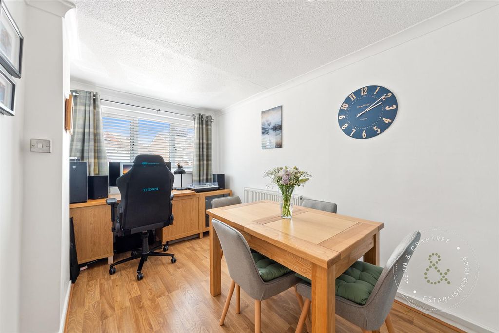 Property photo 3 of 27 Denison-Way-11.Jpg