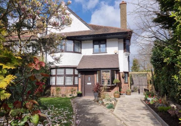Property photo 1 of 37