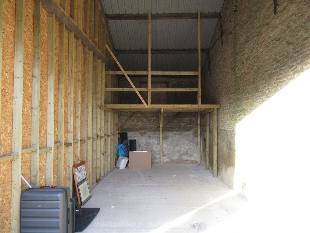 Property photo 2 of 2