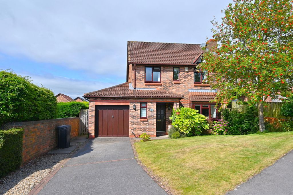 Property photo 1 of 26