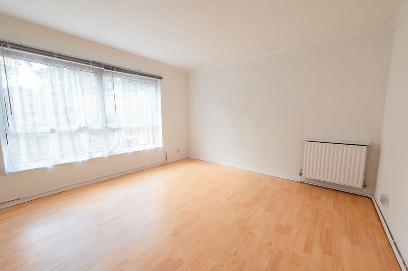 Property photo 3 of 19 Photo 1