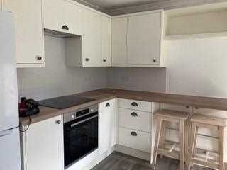 Property photo 3 of 9 Kitchen