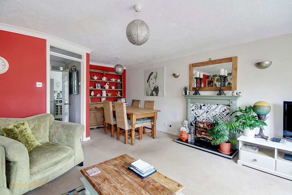 Property photo 2 of 13 Living Room