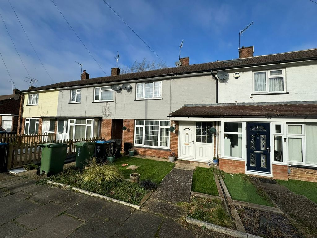 Property photo 1 of 8 Exterior