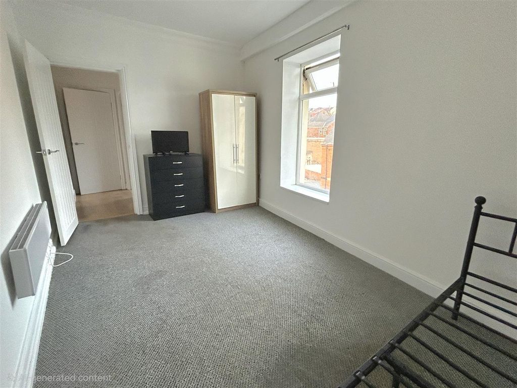 Property photo 1 of 4 Room