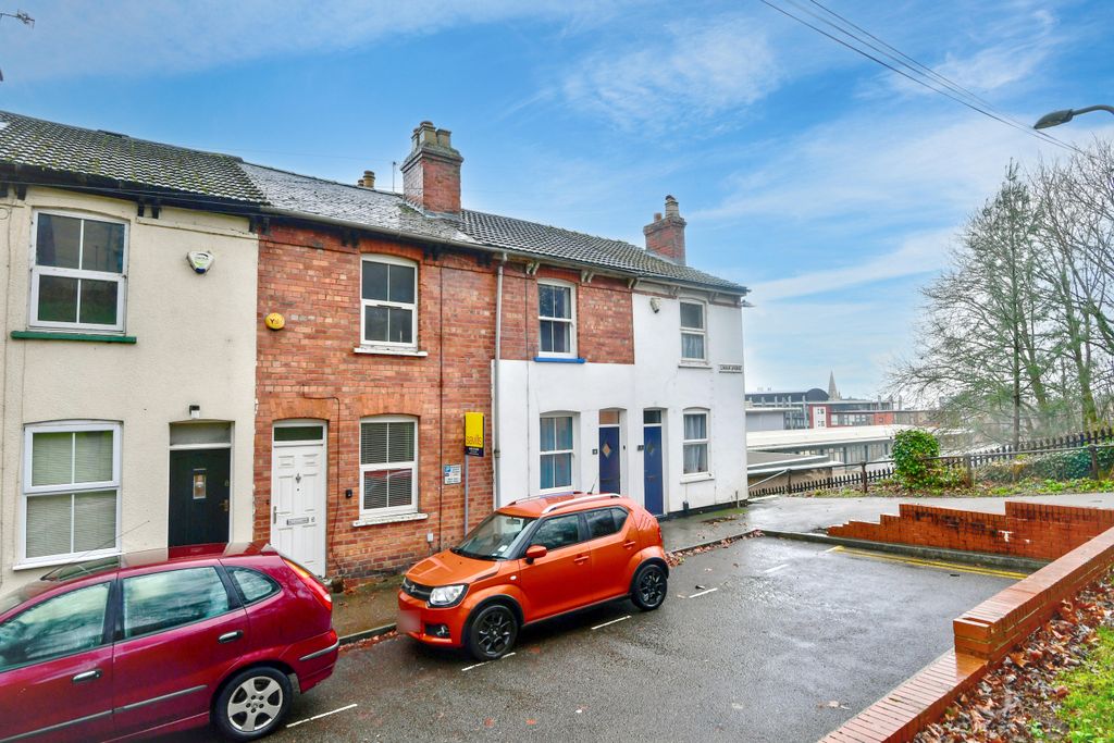 Property photo 1 of 23 6 Lindum Avenue, Lincoln, Lincolnshire, Ln2 5Jb