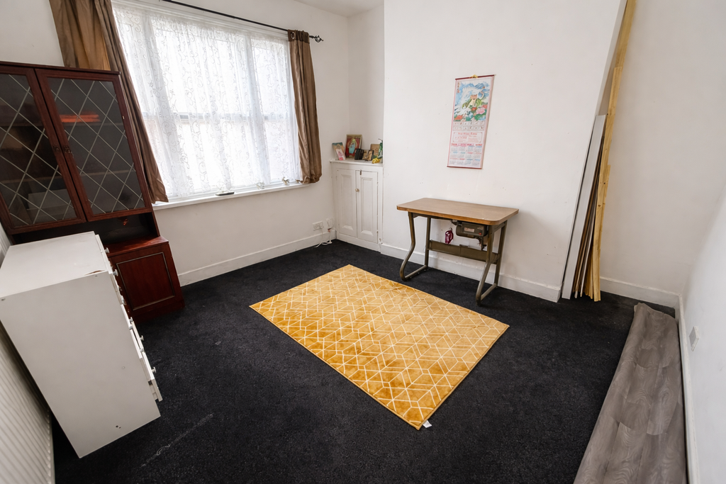 Property photo 2 of 8 Reception