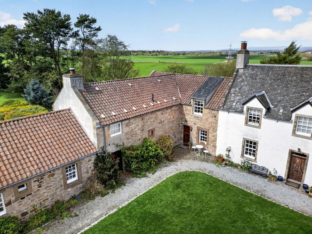 Property photo 1 of 41