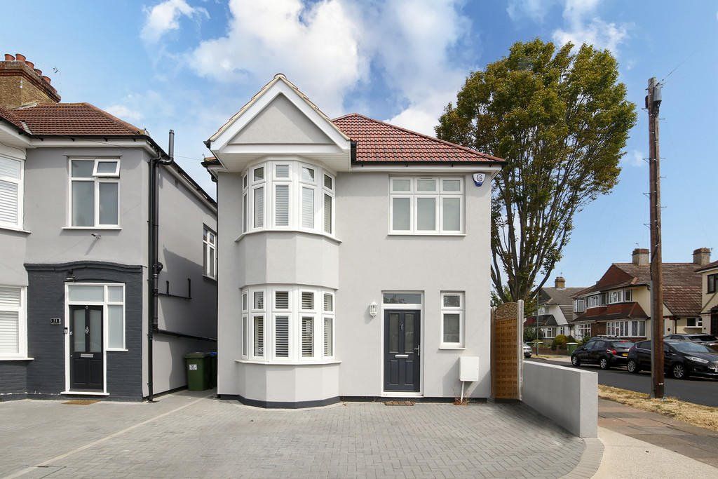 Property photo 1 of 9 3 Bedunfurnisheddetached