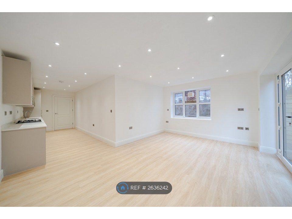 Property photo 1 of 17 Open Plan Living