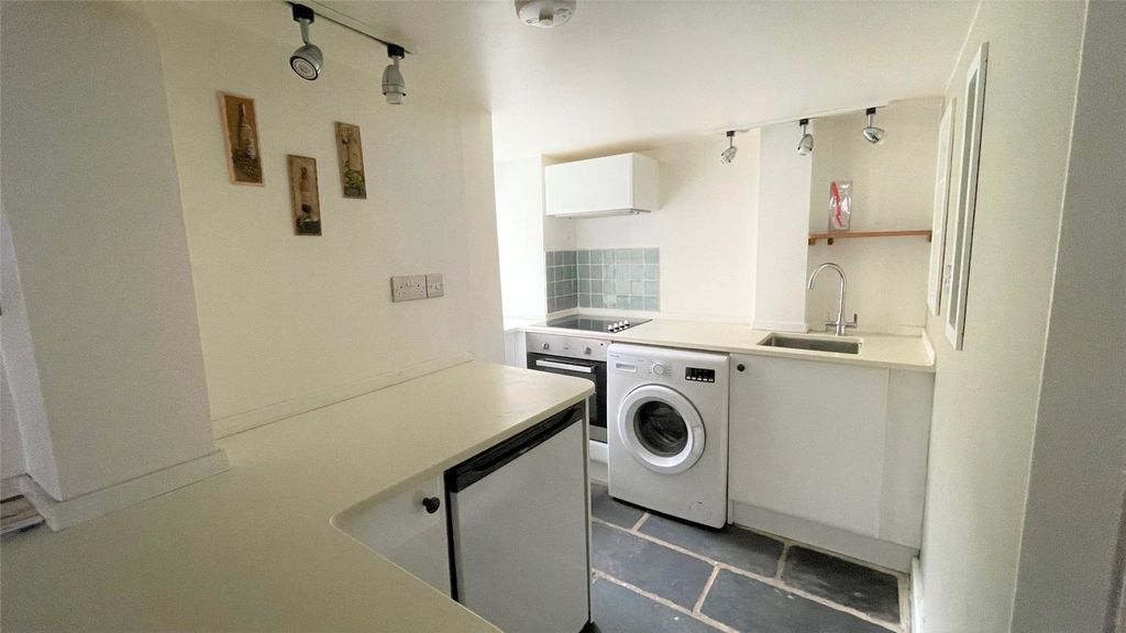 Property photo 3 of 11 Picture No. 07