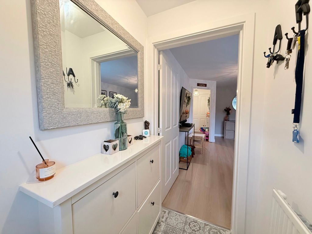 Property photo 3 of 30