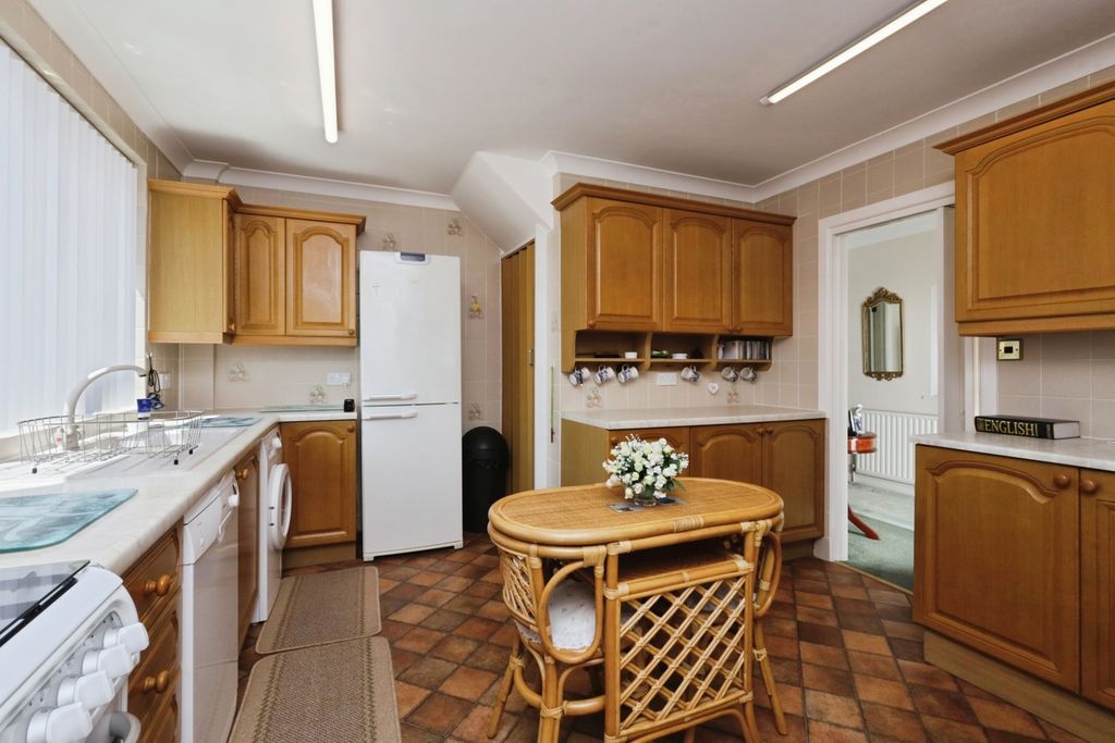 Property photo 3 of 15 Pbox-Img.Jpg